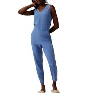 Athleta Brooklyn Sleeveless Ankle Jumpsuit In Cottage Blue Size 6